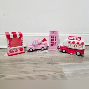 Target Bullseye Valentine's Day 2026 Novelty Light Up Figurals Full Set